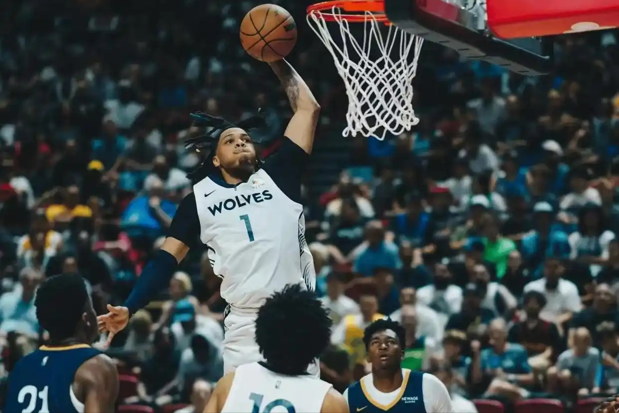 云开体育官网-杨瀚森压力来了！17号秀爆砍11+8+2+6封盖，他本是森林狼的B计划