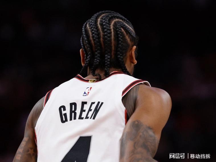 云开体育官网-好聚好散！为帮助火箭得到杜兰特，格林放弃了643万美元的保证金