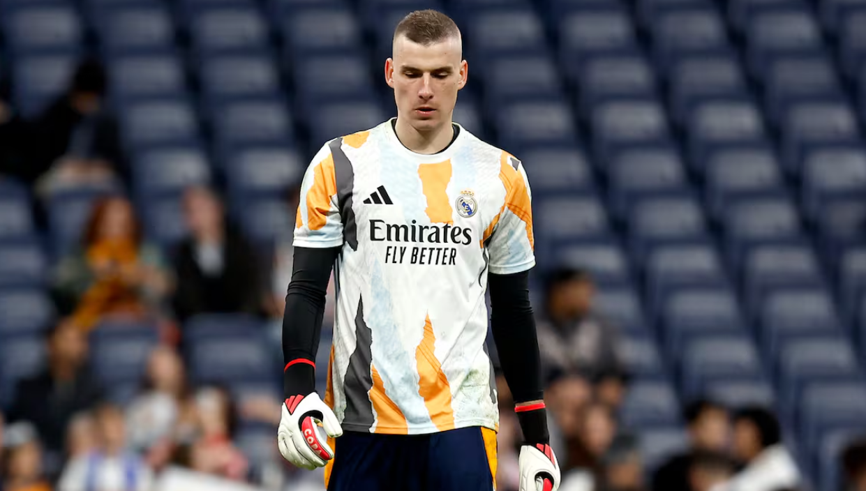 云开体育官网-阿斯报：由于本赛季出场时间大幅度下降，卢宁在皇马的未来存疑