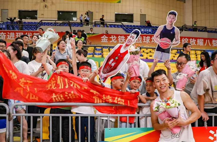 云开体育官网-草根舞台上的城市与个体高光|篮球|浙江队|浙ba|浙江|勇者_新浪体育_新浪新闻