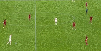 【意甲】伊布头筹+造点 特奥染红 罗马1比2负AC米兰