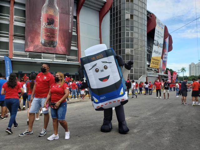 云开体育官网入口-星二代有差距:小维阿碌碌无为 美国翻船巴拿马