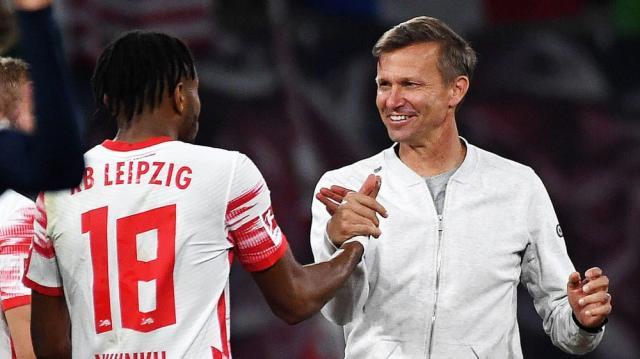 云开体育官网-秦游夏:斗艳拜仁!三大新帅导演德甲一出好戏