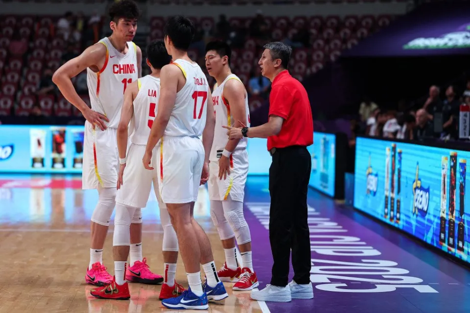 云开体育官网-媒体人又拿内线当优势!忘记怎么被韩国投爆了?郭士强能长记性吗